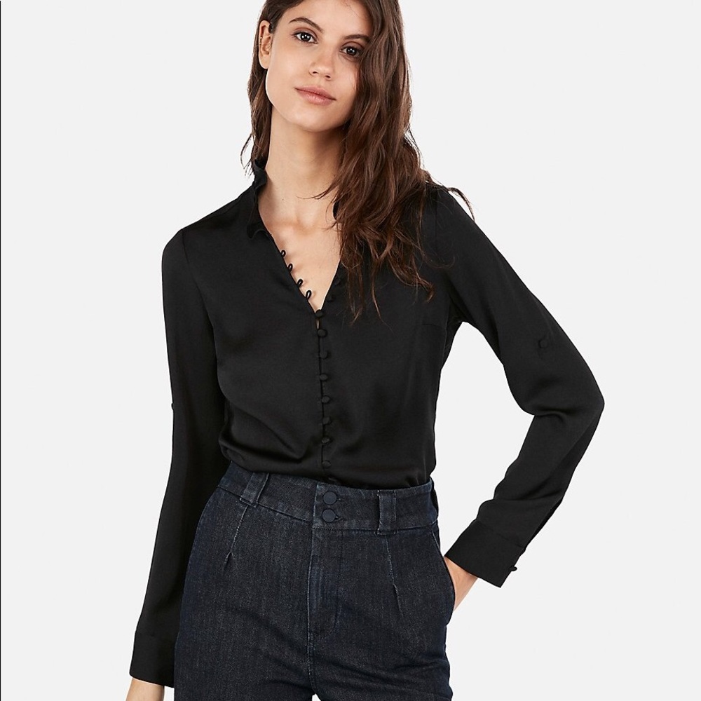 SLIM RUFFLE COVERED BUTTON PORTOFINO SHIRT